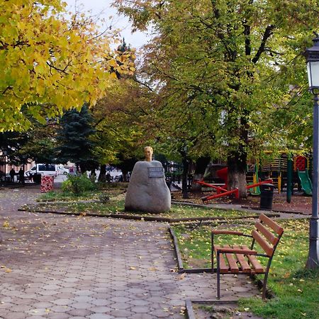 Отель Гостевой дом Peter's Сигнахи Экстерьер фото